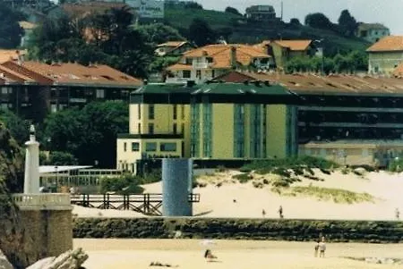 Hotel La Concha De 3*